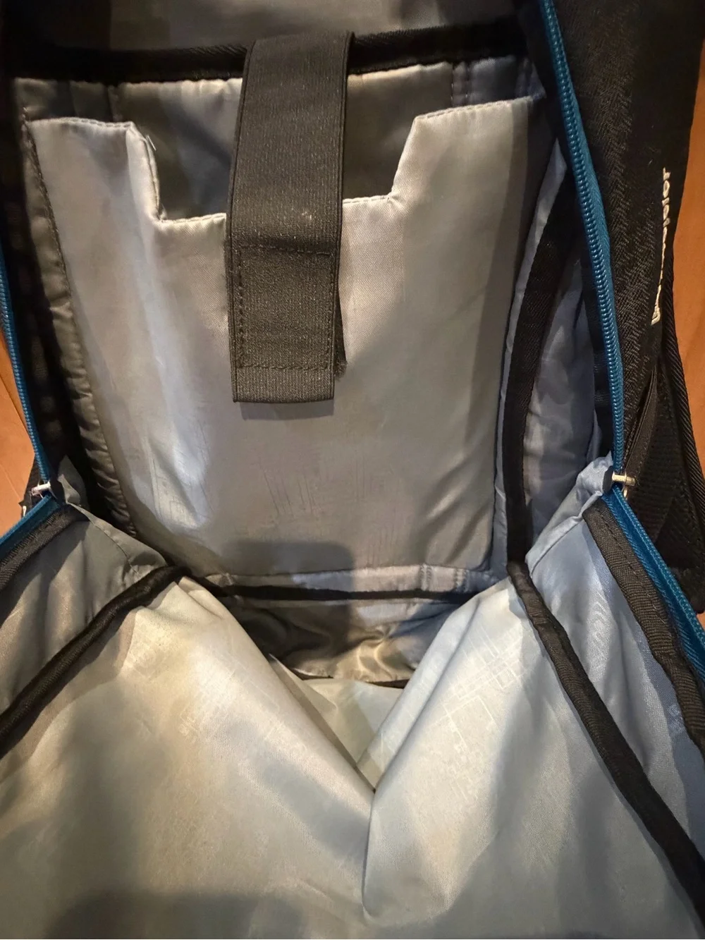 OGIO USAA Backpack Blue Black Laptop Travel School Work Hiking Multi-Pocket EUC